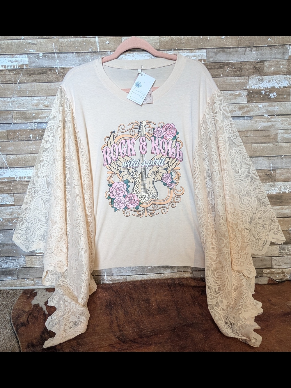 Women’s Cream Lace-Sleeve Rock & Roll Graphic Top With Bat Winged Lace